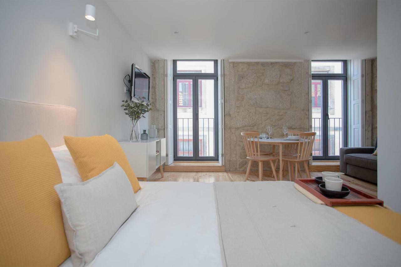 Liiiving In - Charming Downtown Delight Appartement