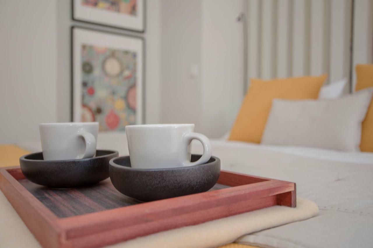Liiiving In - Charming Downtown Delight Oporto