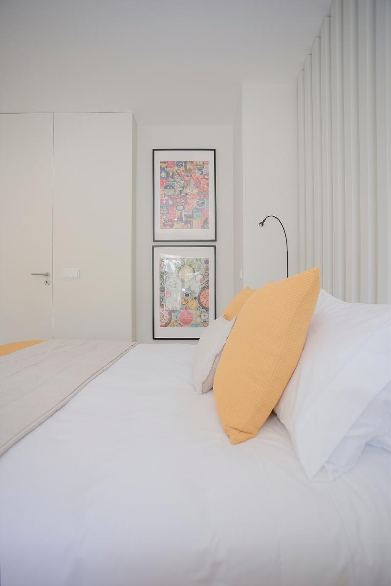Liiiving In - Charming Downtown Delight Appartement Oporto